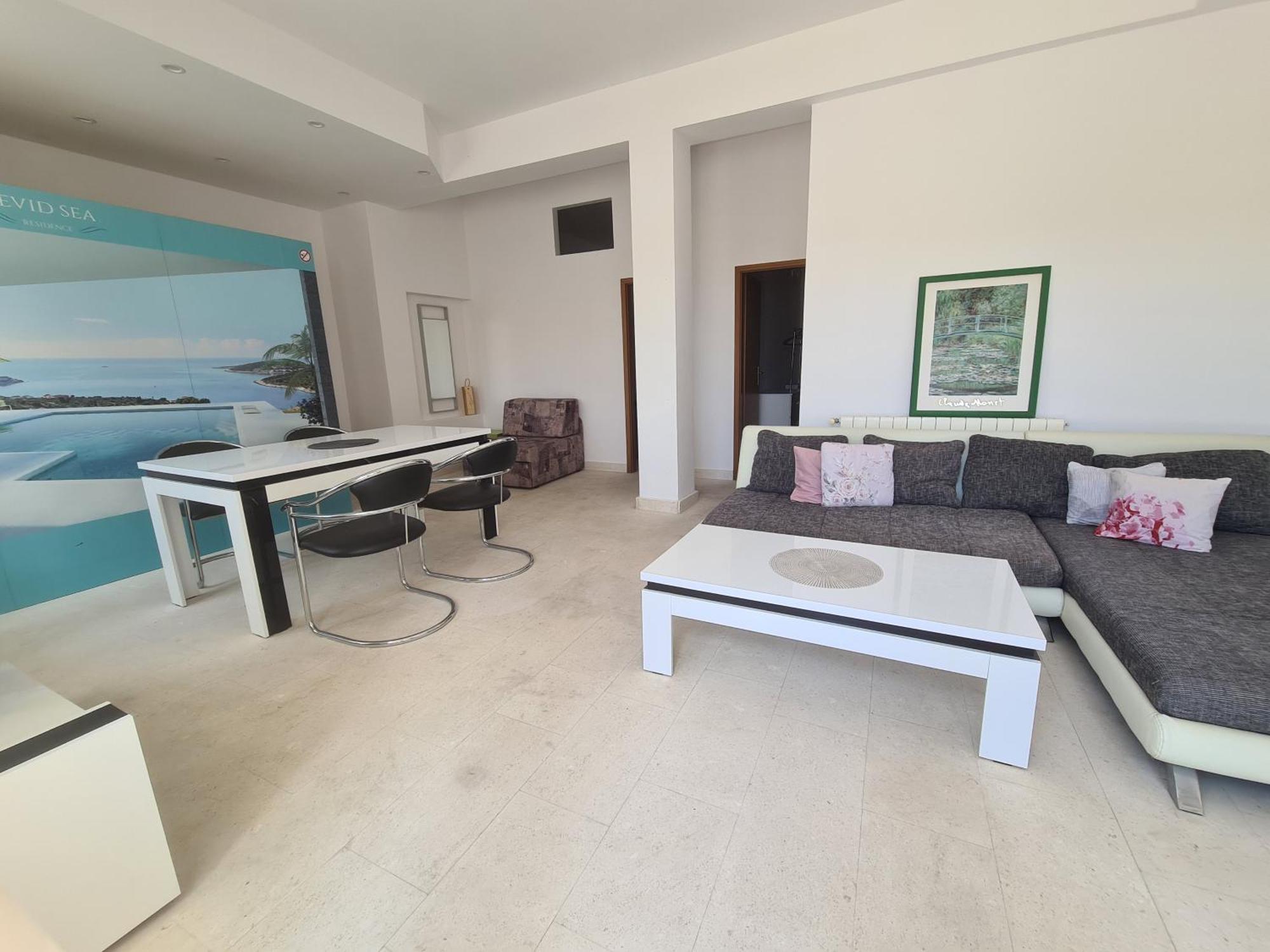 Bridge And Beach Apartments Trogir Bagian luar foto